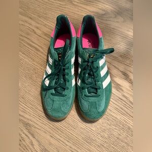 Adidas Women's Green and Pink Sneakers, new never worn